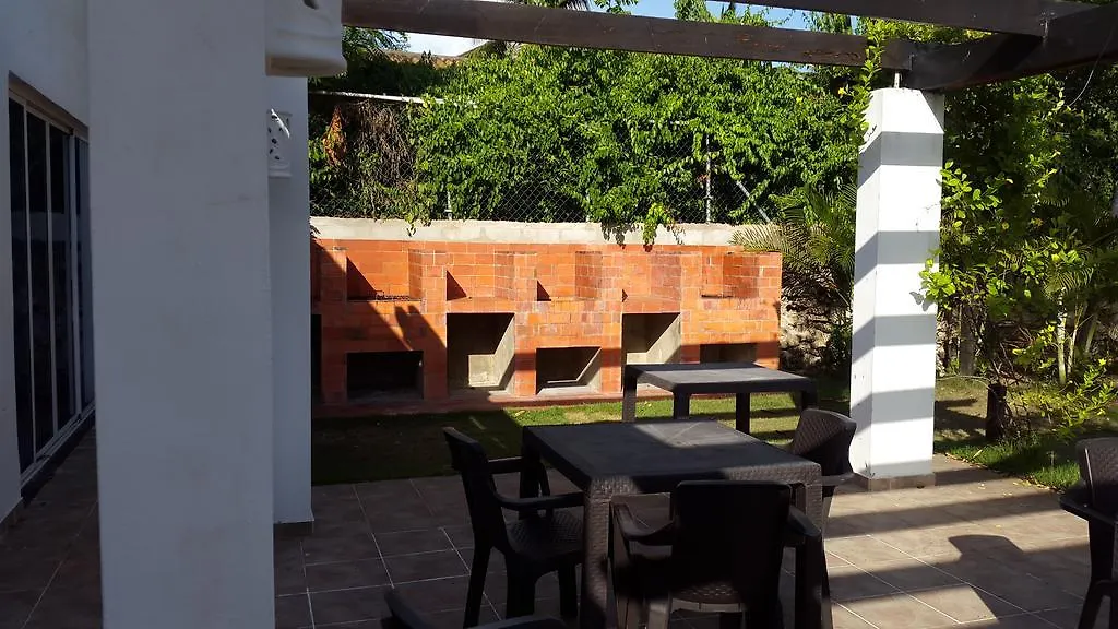 Apartment 2 Bedrooms, 2 Bathrooms, Pool And Near From The Beach